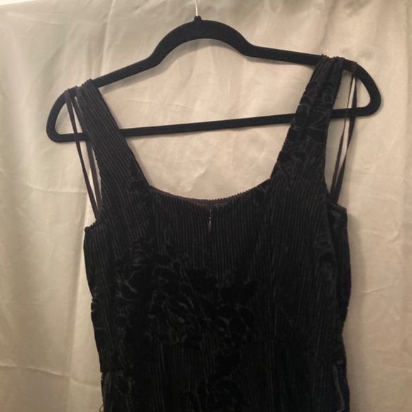 Jumpsuit Moulinette Soeurs by Anthropologie Noir Black Velvet Burnout Size 0 - Picture 4 of 16